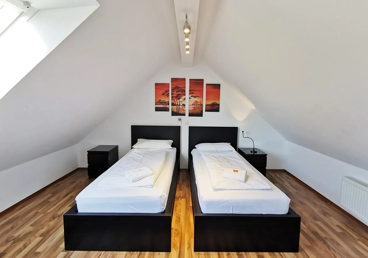 Apartment Cf15 75M2 Central Duplex With Ac And Balcony Heidelberg Deutschland